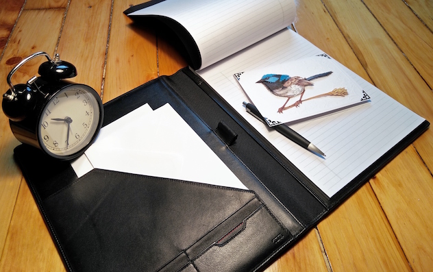 leather writing binder with greeting card and pen
